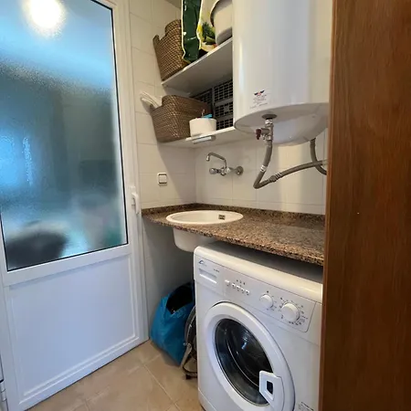 Chloe Nyaraló *
